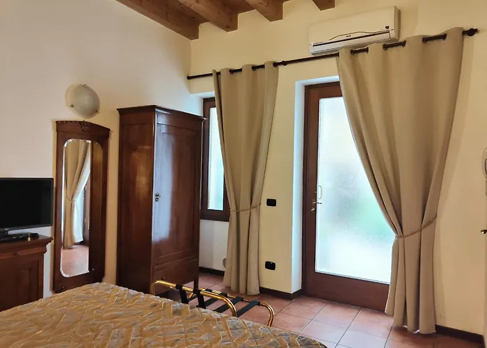 Veronetta House
